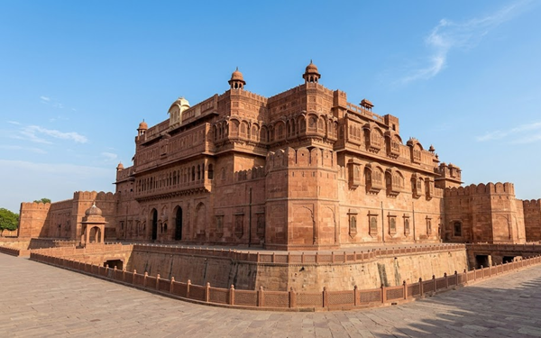 "Junagarh Fort in Bikaner with historic sandstone architecture representing career growth and professional opportunities."