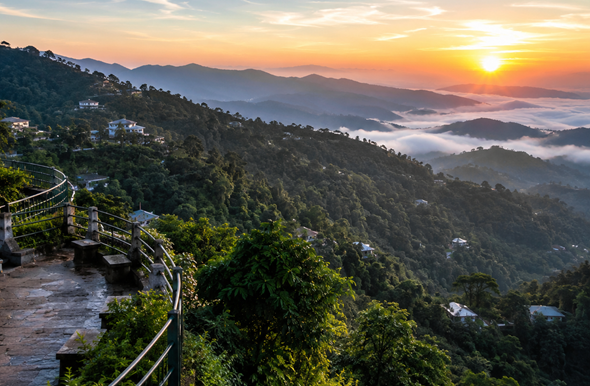 Scenic panoramic view of Yercaud Hill Station near Salem with lush green mountains, misty valleys, and a beautiful viewpoint representing Resume Writing Services Salem.