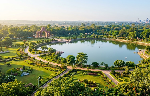 Scenic Maitri Bagh greenery near Durg representing Resume Writing Services Durg and professional career support by Bright Future Resume.